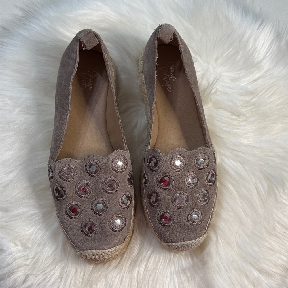 Crown Vintage Leather Casual Espadrilles in NeutralTaupe - Size 7.5